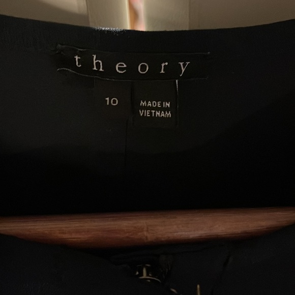 Navy Theory Size 6 Classic Fully Lined Dress - Picture 2 of 6